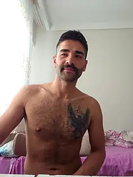 Snapshot of ogiday124 chatting on 02/26/26, 05:39 ogiday124 online show from 02/26/26, 05:39