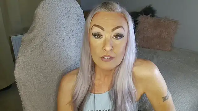 TheOGMiaMystique online show from 04/15/26, 05:09