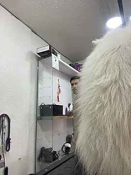 Snapshot of Leonardmoppet chatting on 11/02/25, 03:58 Leonardmoppet online show from 11/02/25, 03:58