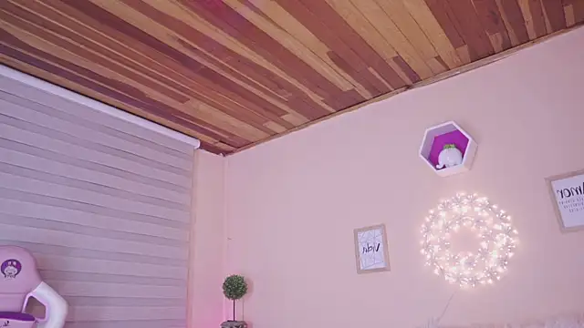 Meggie  online show from 01/07/26, 11:18