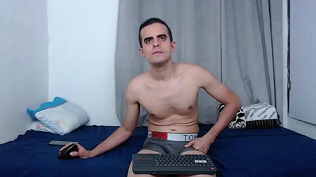 Snapshot of porn_show69 chatting on 10/28/25, 12:03 porn show69 online show from 10/28/25, 12:03