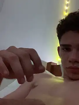 Leo TheGod online show from 10/21/25, 07:03