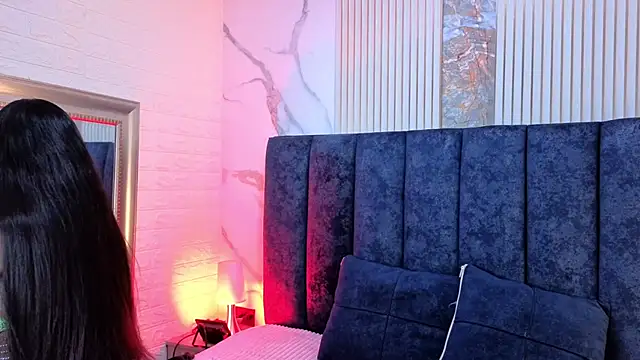 MarScarlett online show from 11/22/25, 12:04