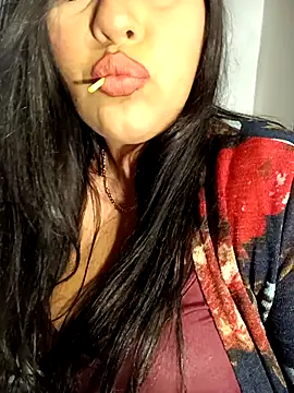 Sexylips200 online show from 11/03/25, 05:09