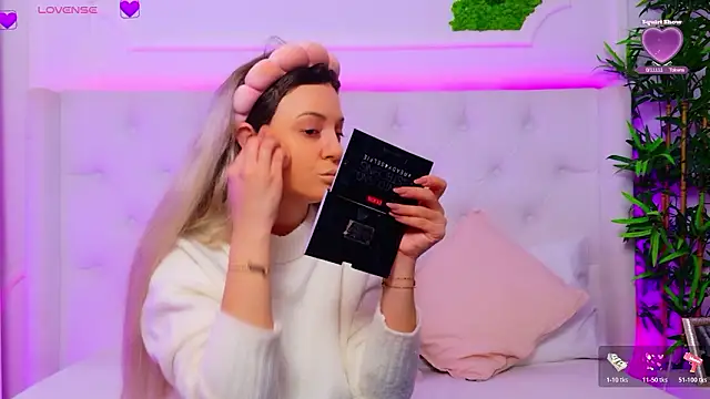 AriannaSins online show from 02/09/26, 01:26