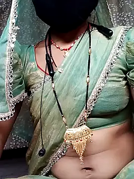 Snapshot of Rajni_chauhan chatting on 02/14/26, 05:21 Rajni chauhan online show from 02/14/26, 05:21