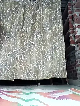 Rajni chauhan online show from 05/26/26, 04:14