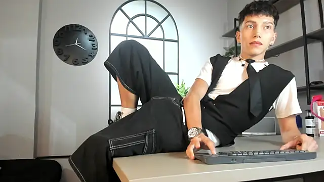 Tiam muller online show from 01/16/26, 03:21