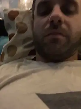 Snapshot of AndyLynn chatting on 10/26/25, 05:30 AndyLynn online show from 10/26/25, 05:30