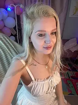 cold blondie online show from 06/19/26, 05:23