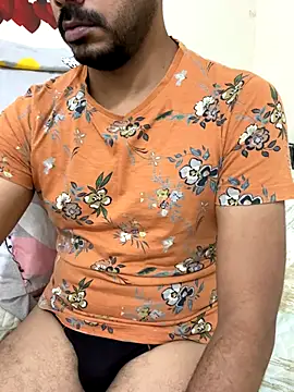 Handsome8677 online show from 11/02/25, 07:55