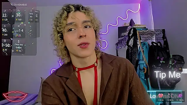 Lyric Mirage online show from 11/19/25, 08:42