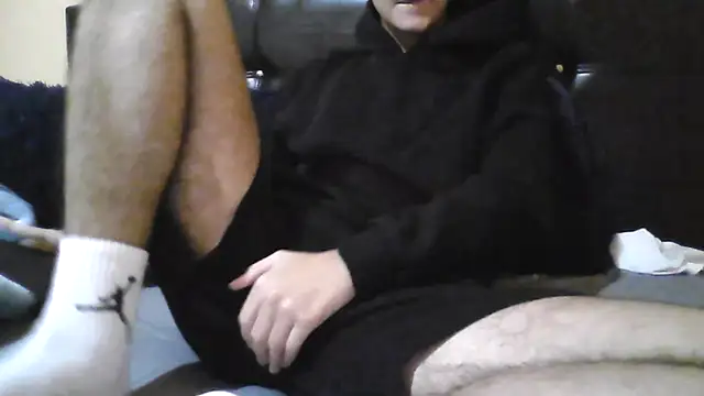 Snapshot of esmermoon chatting on 10/21/25, 10:10 esmermoon online show from 10/21/25, 10:10