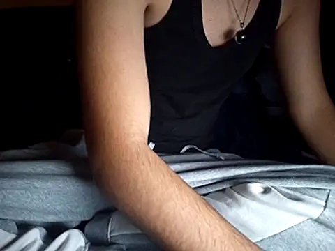 esmermoon online show from 03/07/26, 12:07