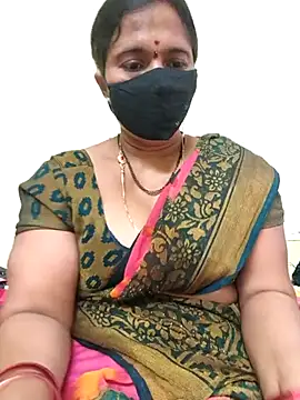 hot-telugu-queen online show from 12/18/25, 07:14