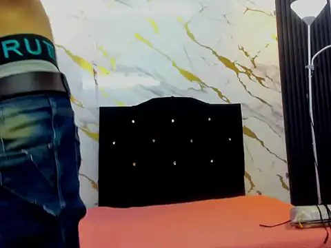 Stormandloganxxx online show from 01/15/26, 05:38