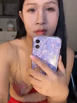 Snapshot of littlesluttycat chatting on 11/11/25, 04:40 littlesluttycat online show from 11/11/25, 04:40