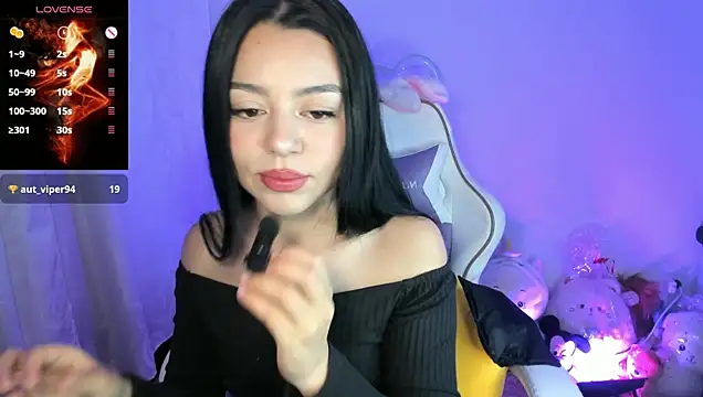 Midori rosse online show from 04/06/26, 12:08