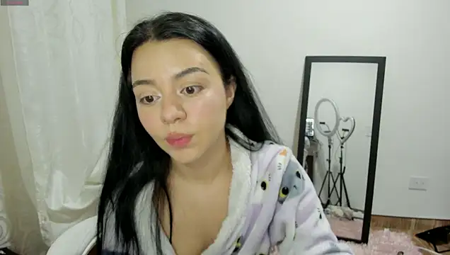 Midori rosse online show from 05/15/26, 11:01