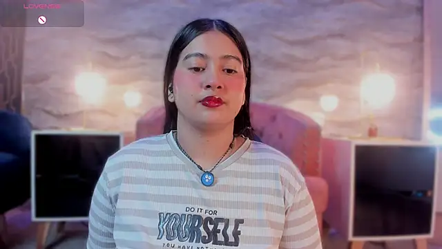 lilithst  online show from 11/09/25, 08:40