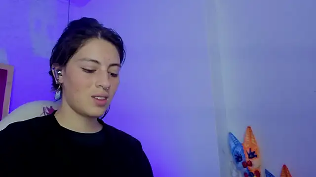 moon winy online show from 02/18/26, 11:39