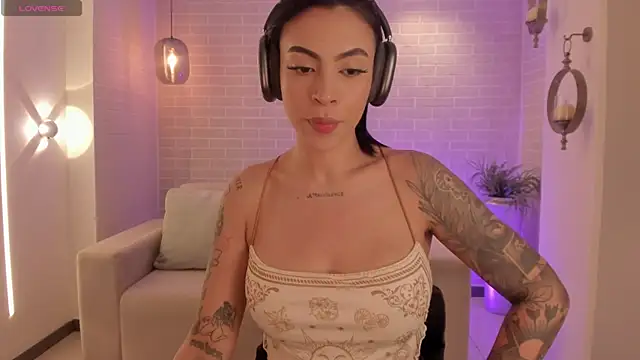 ChristineFord  online show from 06/03/26, 11:35