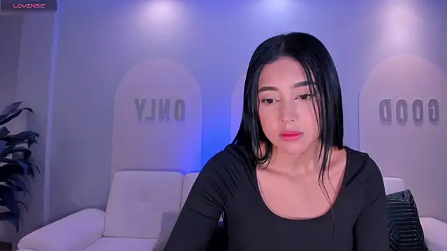 Snapshot of ScarlettBlaze_ chatting on 06/15/26, 12:07 ScarlettBlaze online show from 06/15/26, 12:07