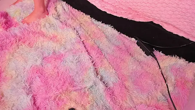 eimy angels online show from 11/09/25, 12:53