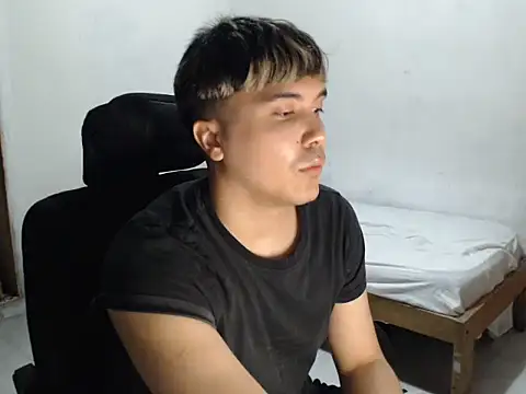 CuteAlexBoy online show from 12/20/25, 02:24