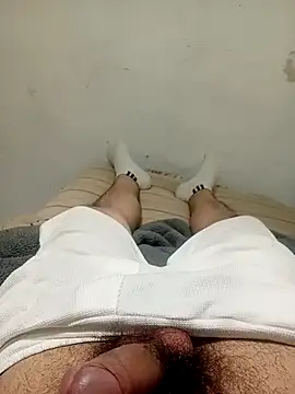 CuteAlexBoy online show from 04/13/26, 10:37