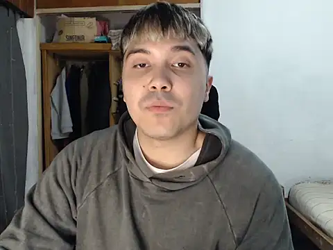 CuteAlexBoy online show from 04/16/26, 09:04