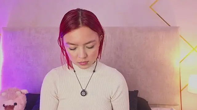 Martinaa Garcia online show from 07/06/26, 07:49