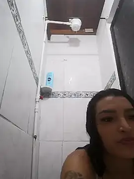 nicole-roman online show from 05/08/26, 02:33