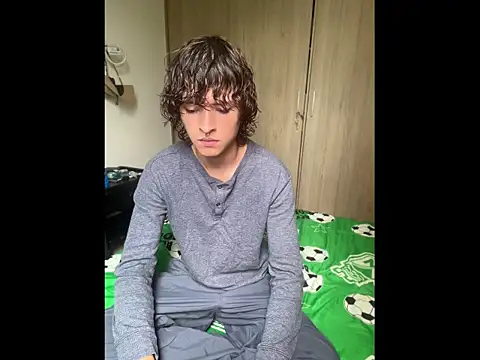 JoelnClouds online show from 05/21/26, 05:20