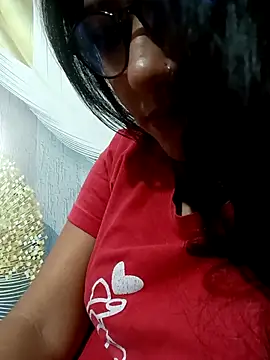 Vanshika1432 online show from 11/13/25, 07:24