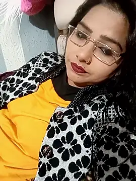 Vanshika1432 online show from 12/19/25, 06:53