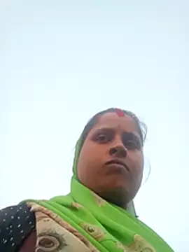 Kareena rani online show from 11/18/25, 11:36