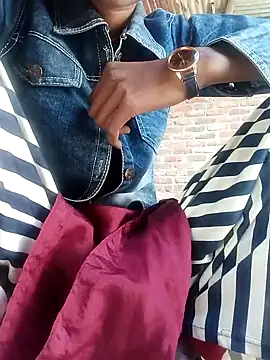 Kareena rani online show from 12/19/25, 05:03