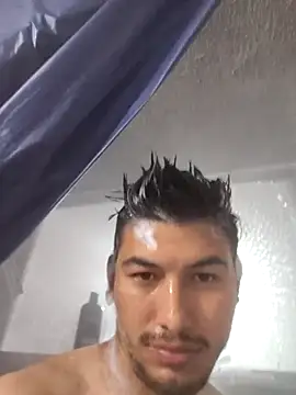 Snapshot of Carlosvelaz561162 chatting on 11/25/25, 12:21 Carlosvelaz561162 online show from 11/25/25, 12:21