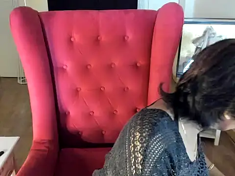 GoldenTs69 online show from 11/19/25, 05:07