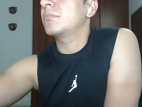 DarkTheKing online show from 01/17/26, 06:29