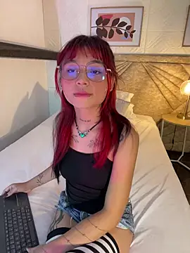 Emma duff online show from 03/07/26, 08:06