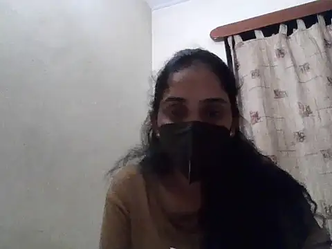 Snapshot of shainiasha1 chatting on 10/17/25, 03:14 shainiasha1 online show from 10/17/25, 03:14