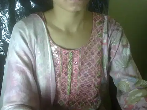 Shezi N online show from 11/05/25, 12:43