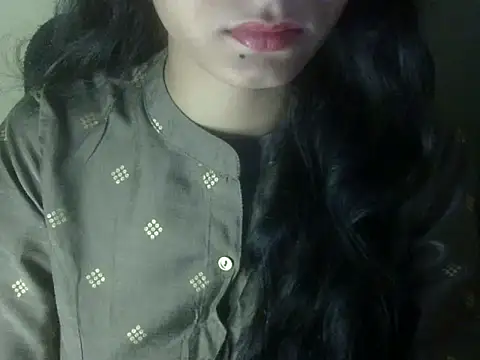 Snapshot of Shezi_N chatting on 07/01/26, 03:34 Shezi N online show from 07/01/26, 03:34