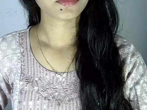 Snapshot of Shezi_N chatting on 08/01/26, 02:27 Shezi N online show from 08/01/26, 02:27