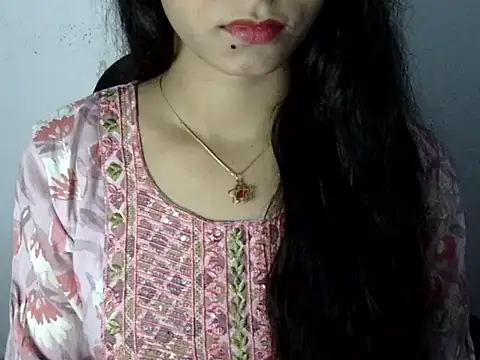 Snapshot of Shezi_N chatting on 08/02/26, 03:54 Shezi N online show from 08/02/26, 03:54
