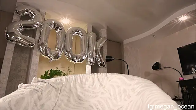 Megan galactica online show from 02/12/26, 04:24