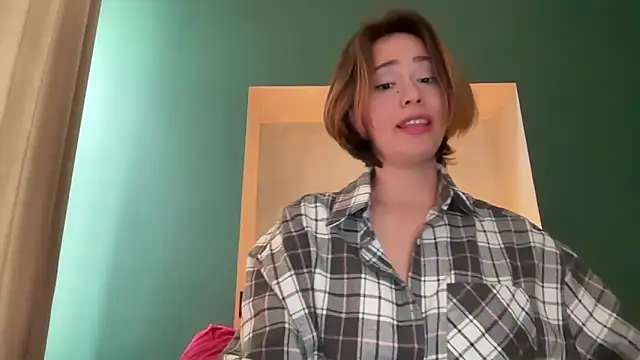 Snapshot of WillHannah chatting on 04/04/26, 01:30 WillHannah online show from 04/04/26, 01:30