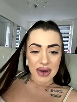 Barbie 1312 online show from 10/21/25, 01:56